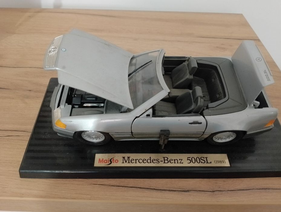 Mercedes  macheta
