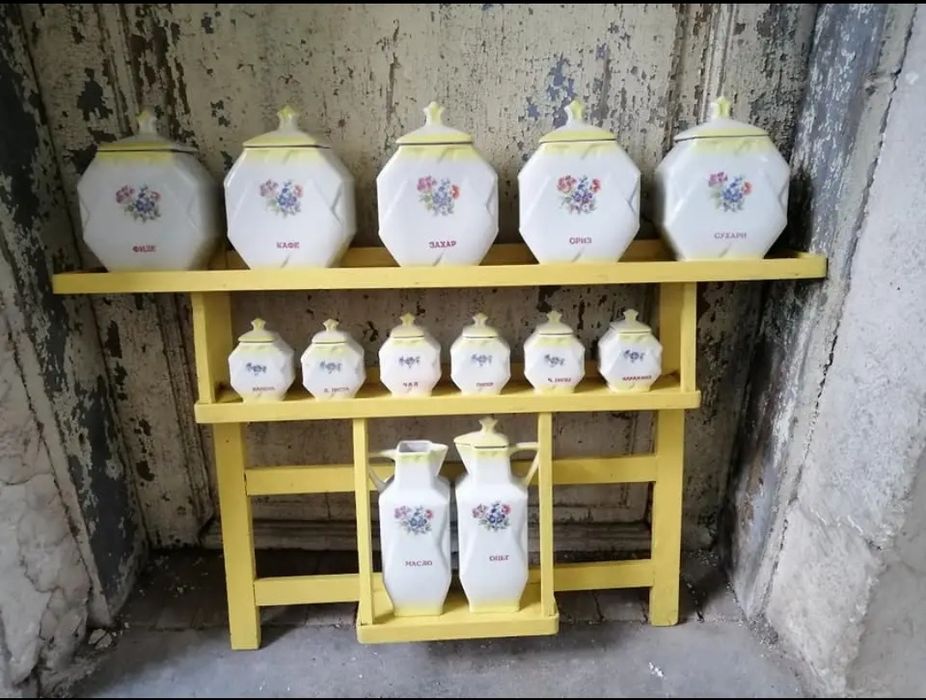 Сервиз за подправки +поставка