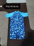 Vând costum de baie pt bebeluși