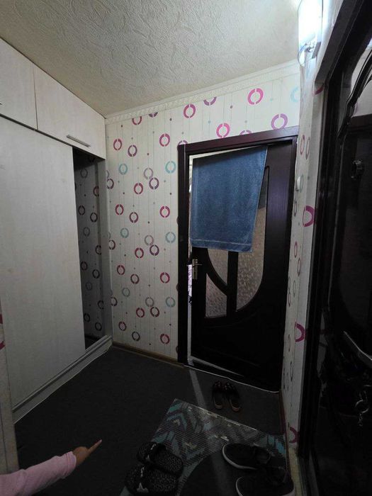 Продаётся 2х комн  квартира на 1 этаже Ор-р Пиридастгир