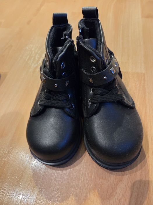 Детски ботушки НОВИ!!!