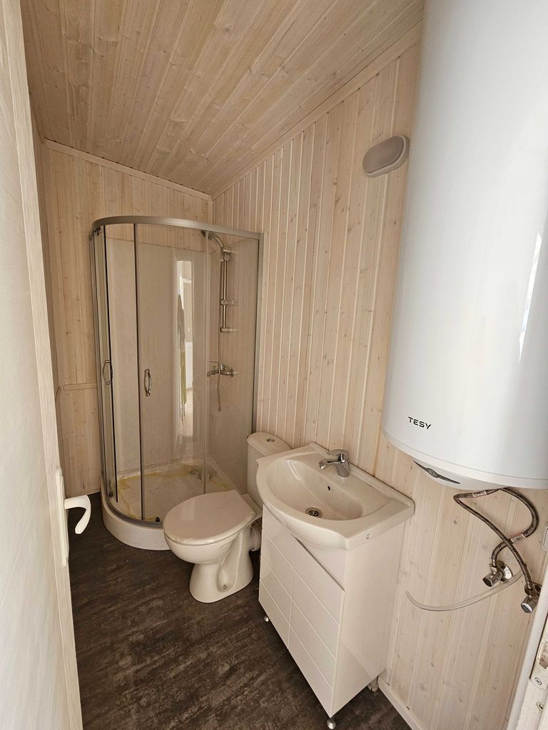 Продава се Къща в Радомир - 24 кв.м за 561 €/кв.м - Снимка #4