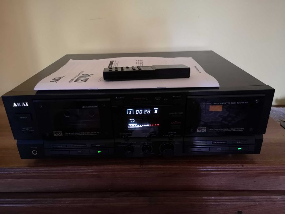 Akai AA-V1200 5-Channel Receiver/Amplificator/Tuner/Radio,Deck GX-W45