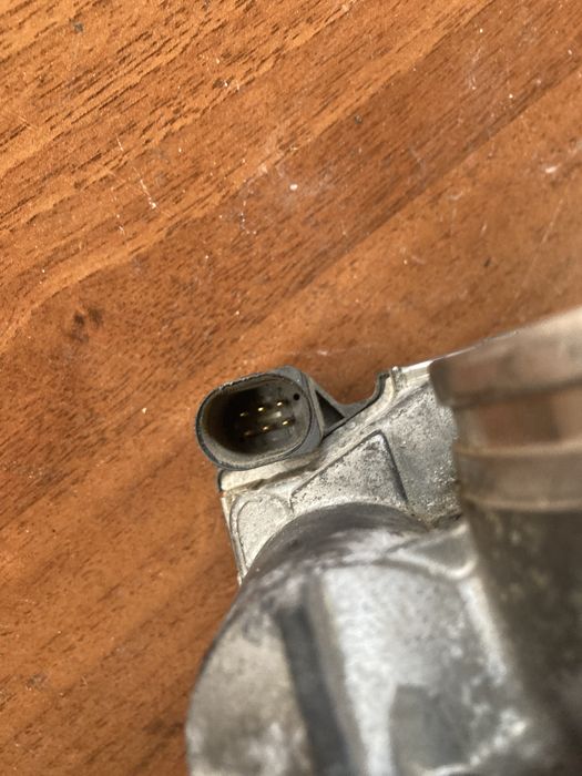 Audi A8 D3 4.2i Дросел Клапа