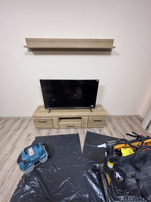 Довършителни Ремонтни - Душ кабини, обзавеждане за баня, Ламинат и още