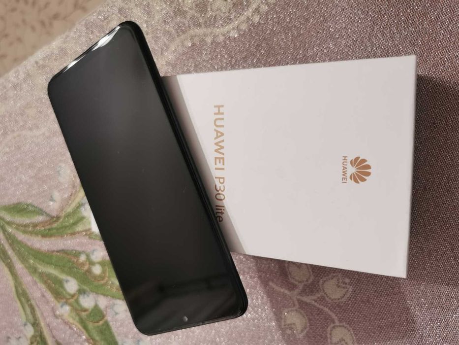 Vand telefon Huawei P30 lite