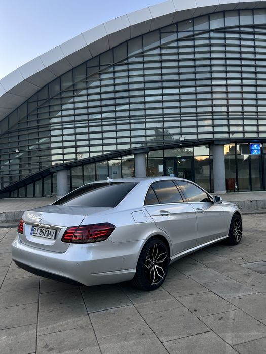 Mercedes-Benz  E-Class w212 Facelift—2014–Unic Proprietar