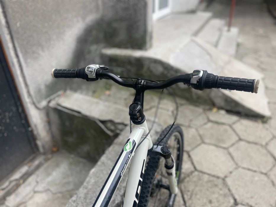 Продавам алуминиево колело Drag ZX2 26''