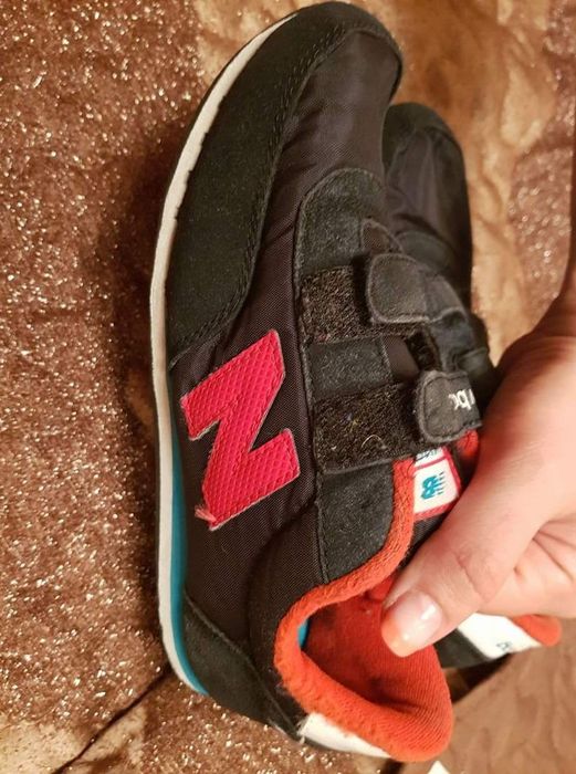 Кроссовки 32 рр New Balance оригинал состояние отличное