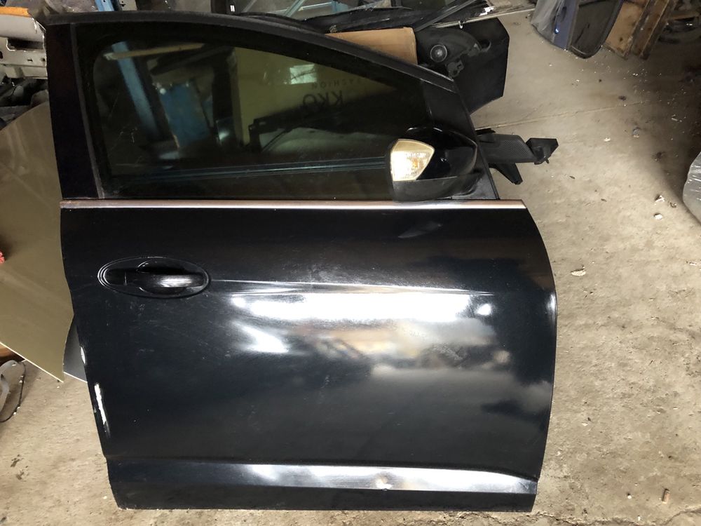 Usa dreapta fata ford focus Cmax. Cu defect. Fab 2014
