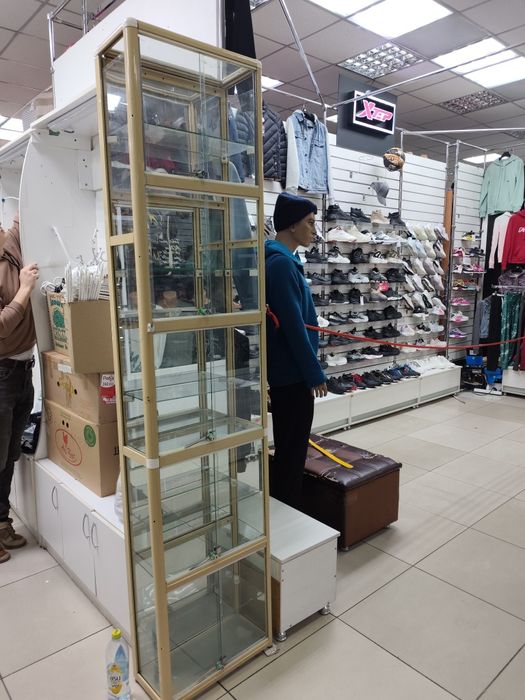 Продам торговое оборудование срочно!