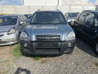 Dezmembrez Hyundai Tucson 2.0 benzina 2003-2008