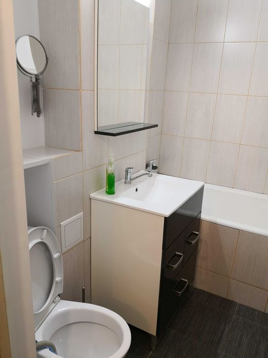 Inchiriez Apartament 3 camere Pantelimon