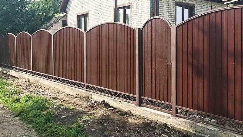 Заборы из профлиста в городе Балхаш, изготовление и монтаж.