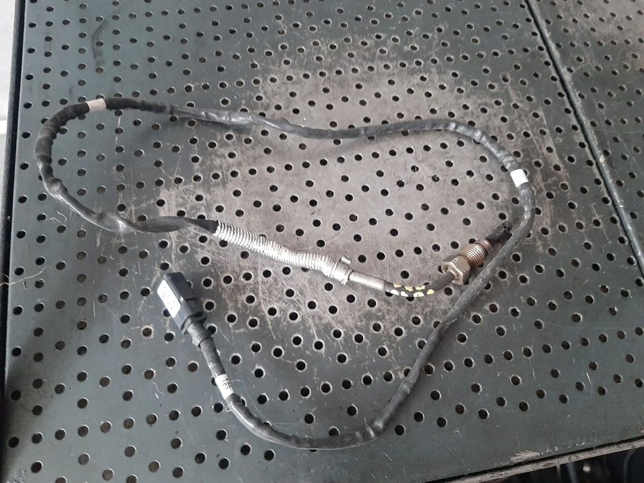 senzor temperatura gaze evacuare 2.0 tdi audi a4 b9 8w 04l906088ja