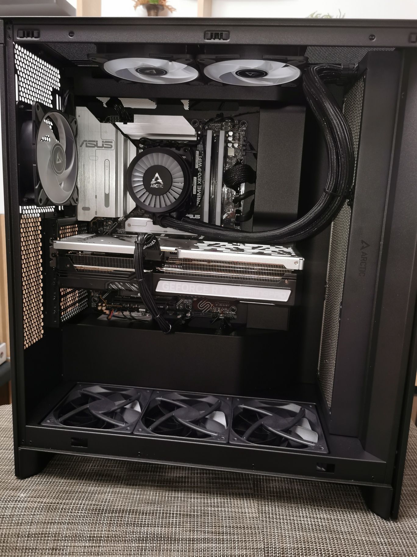 Unități PC Gaming & Laptop-uri,i5, ssd,RTX 2070,RTX 2060 S, rtx 3070
