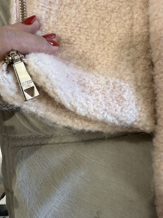 Guess- страхотно палто