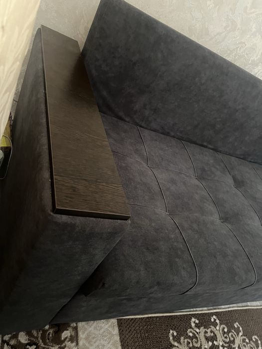 Продам диван в отличном состоянии