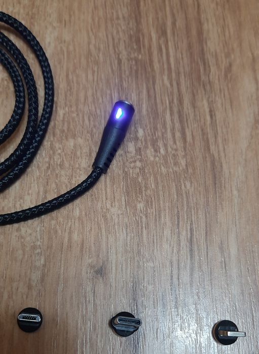 Cablu Magnetic 3 in 1, mufe Lightning/Micro USB/Type-C, 1 m, 2 A, Nou!