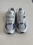 Adidasi new balance