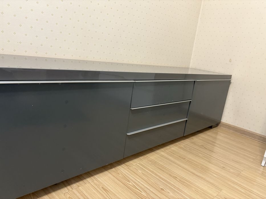 Тумба под телевизор