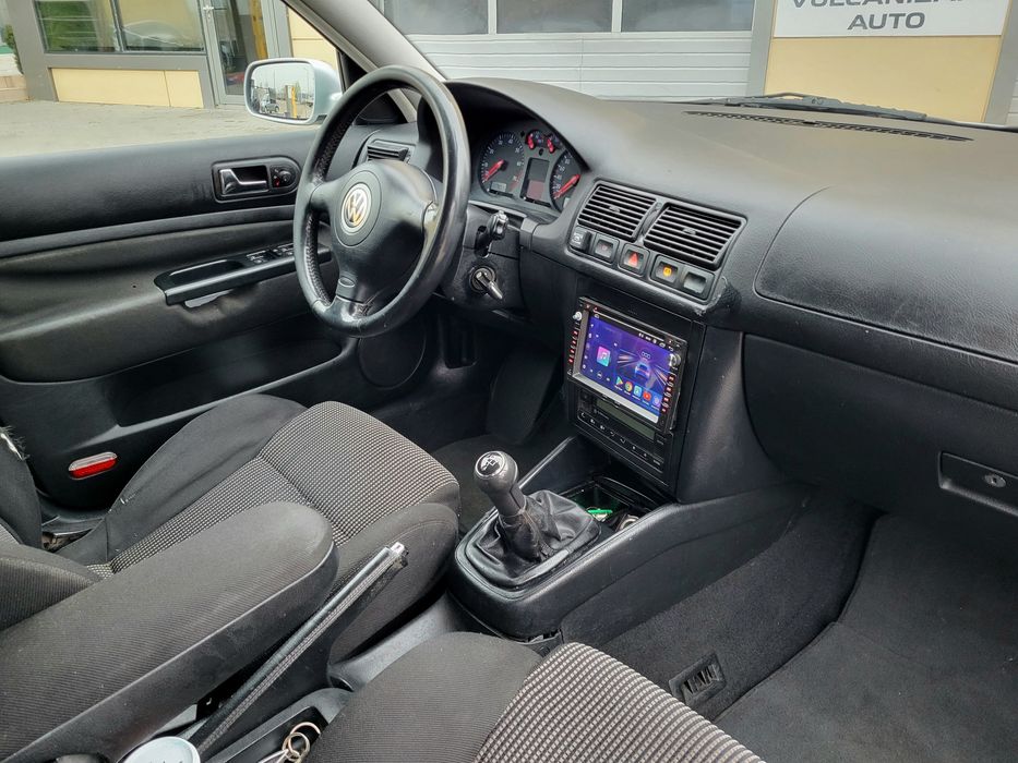 Wv Golf 4/1.6 benzina cu GPL /special EDITION/