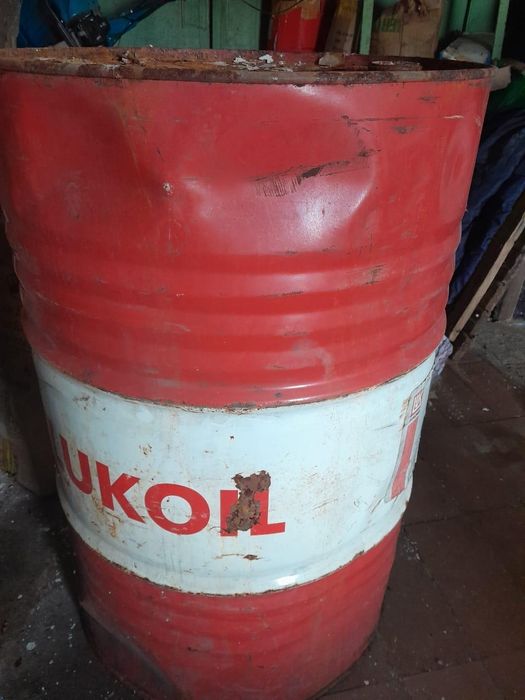 Продам бочки 2 вида