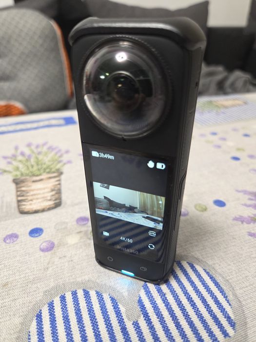Vand camera Insta360 x4