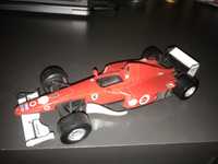 Macheta 1:24 Ferrari F1 2000