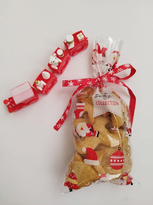 Коледни бисквити