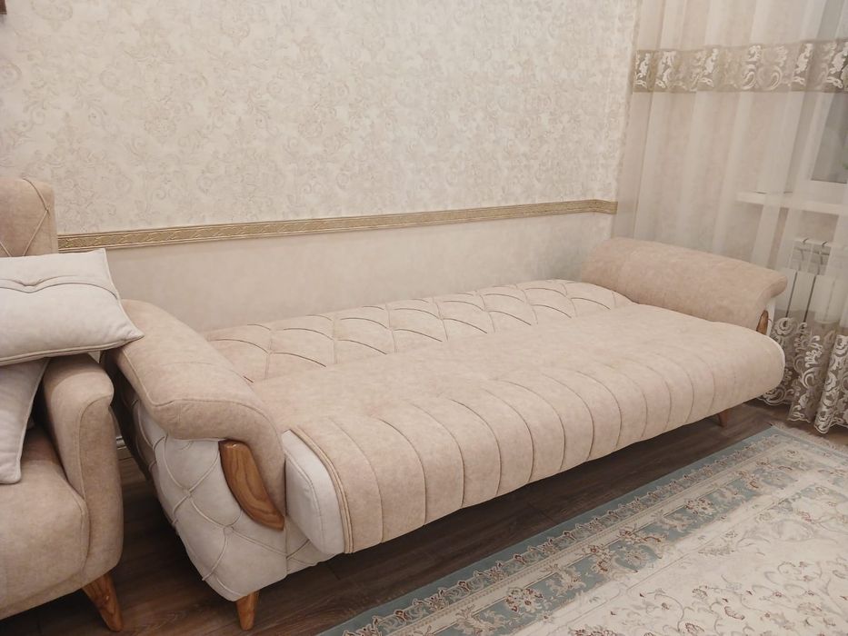 Продам диван два кресло в отличном состоянии