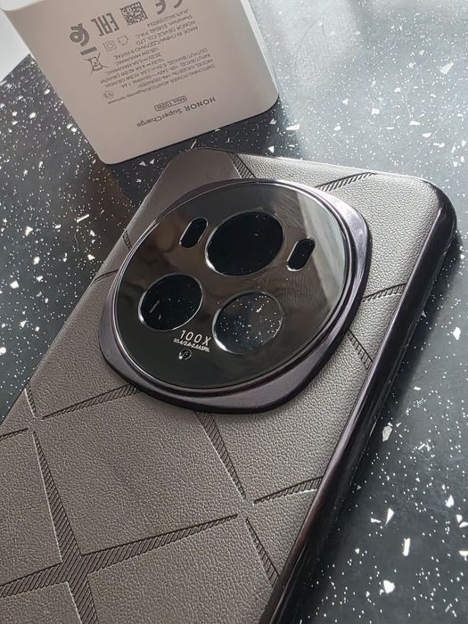 Pachet Husa și încărcător Honor Magic 6 Pro