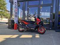 Aprilia SR GT 125 -se conduce cu B--stoc EST BIKE Campina