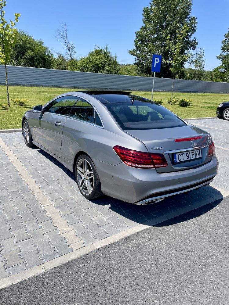 Mercedes E220 C207