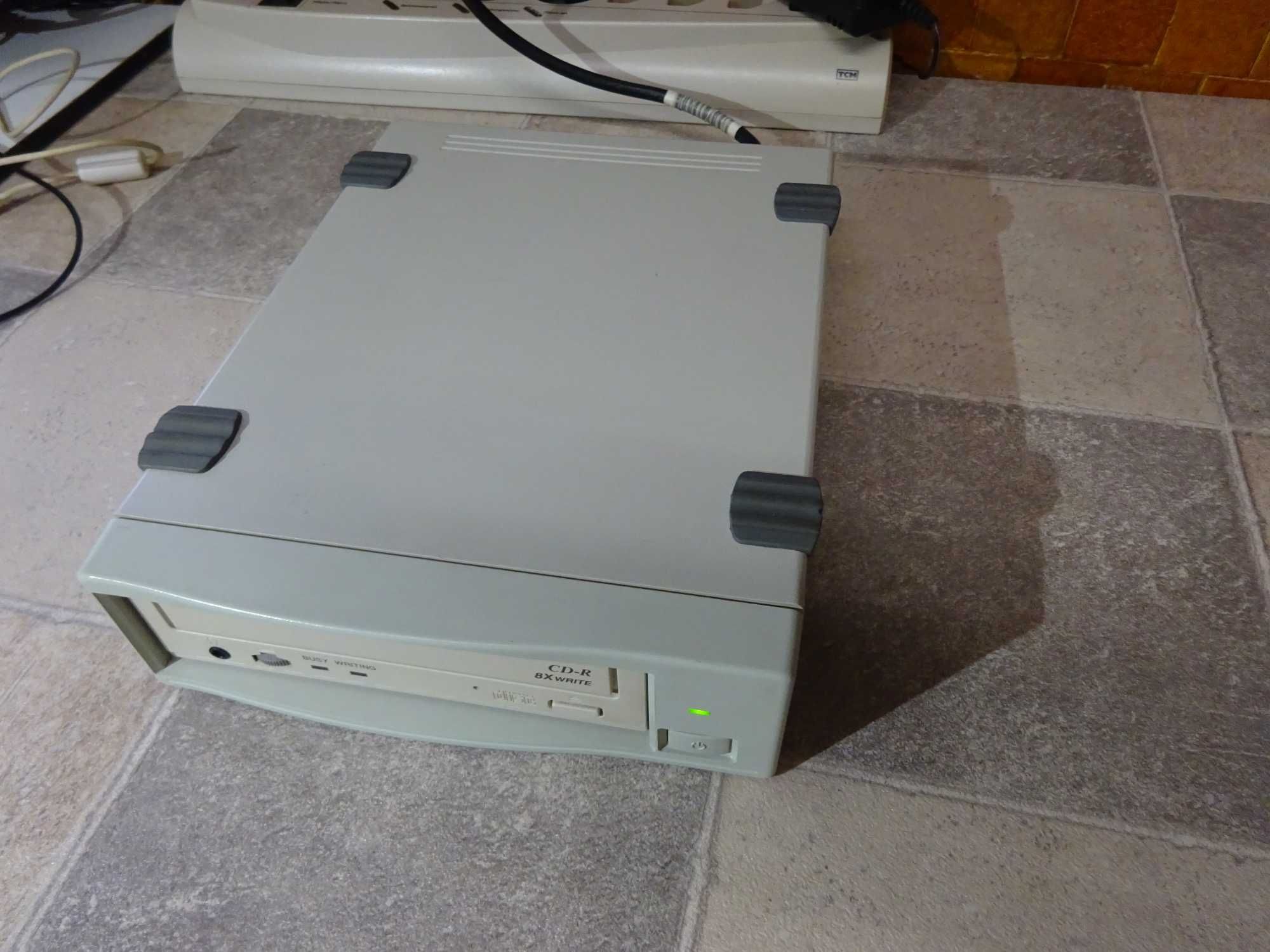 Unitate optica externa retro/vintage SCSI -/cd-writer /