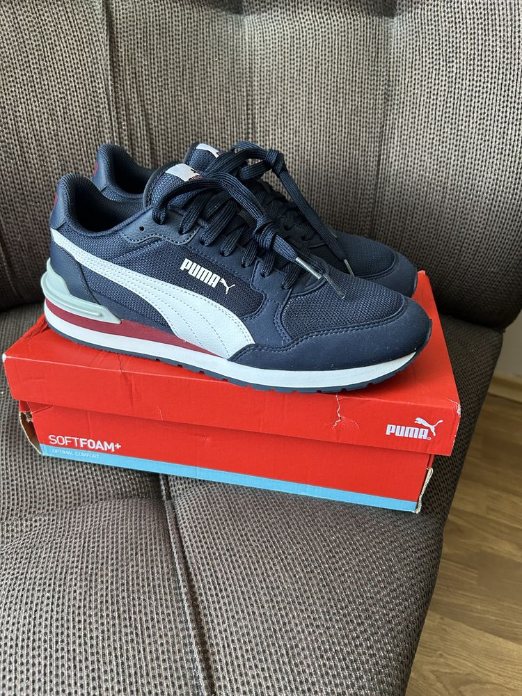 Маратонки Puma номер 42