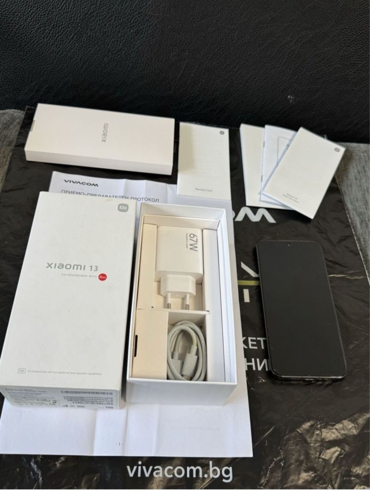 256GB Xiaomi 13 8GB 5G Vivacom Гаранция 2026г. Black / Черен