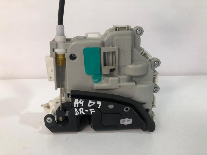 Broasca usa dreapta fata Audi A4 (2015-2019) [8W2, B9] 8X1837016C