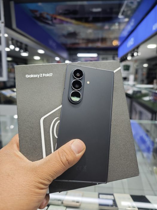 Samsung Z Fold7 12/256g edyal hollatda