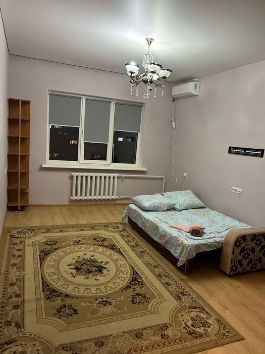 Сдам квартиру посуточная на Момышулы Улугбека
