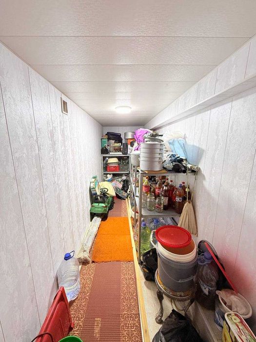 Срочно продается 3-х комнатная квартира в центре города Янгиюль