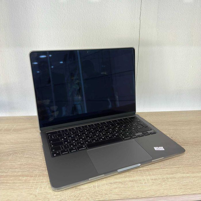 Ноутбук Apple MacBook Air 13-inch М1 256GB sk\150519