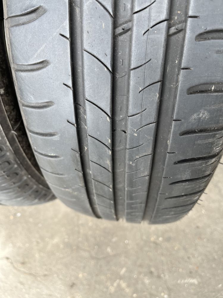 2 броя летни гуми 185/65/15 Michelin DOT 0314 5,5 mm