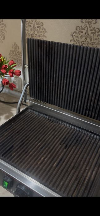 Продаёться электрический гриль для лаваша и фритюрница в хорошем сост