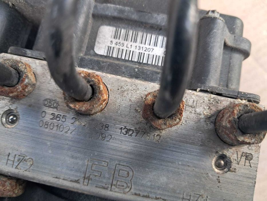 Opel Corsa D, unitate pompa ABS, tulumba servo cu pompa frana si vas
