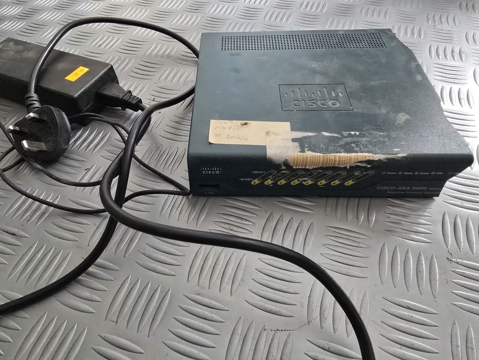Cisco ASA 5505 за части