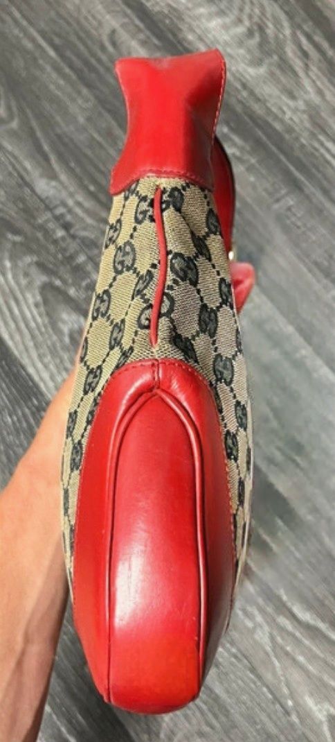 GUCCI оригинална чанта кожа и плат монограм GG