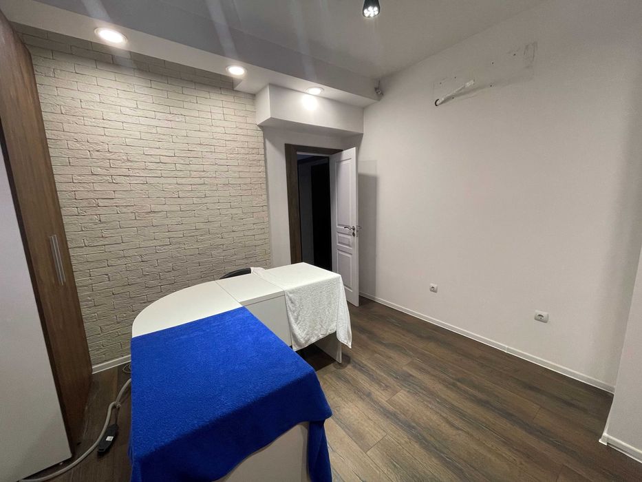 Продава се Тристаен апартамент в София, Център - 83 кв.м за 3615 €/кв.м - Снимка #7