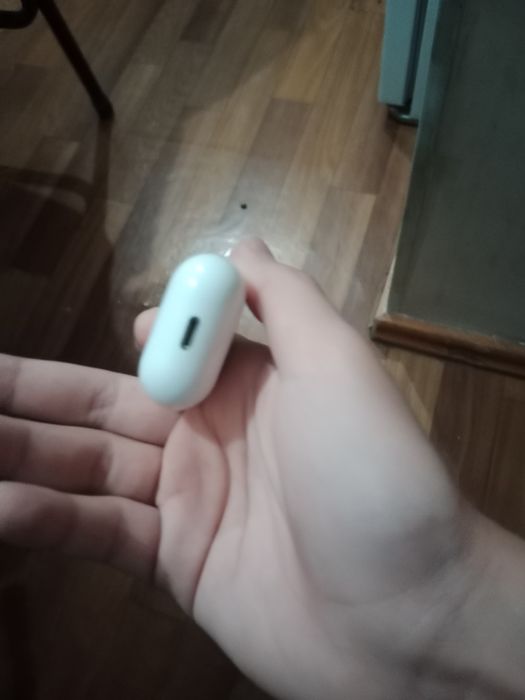 Продаю Airpords за 13к тг сделаю скидку!Только город Кызылорда!!