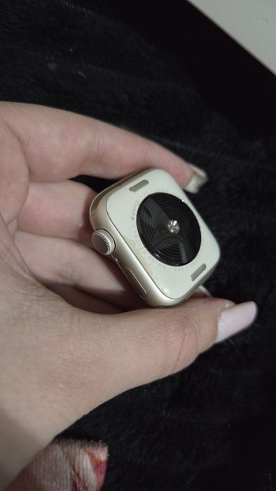 IPhone 13 256gb + Apple watch SE 2